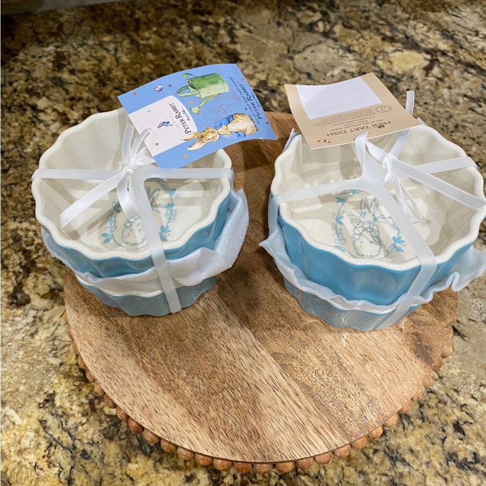 Beatrix Potter Peter Rabbit Scalloped Mini Tart Baking Dish Ramekin Set Bundle